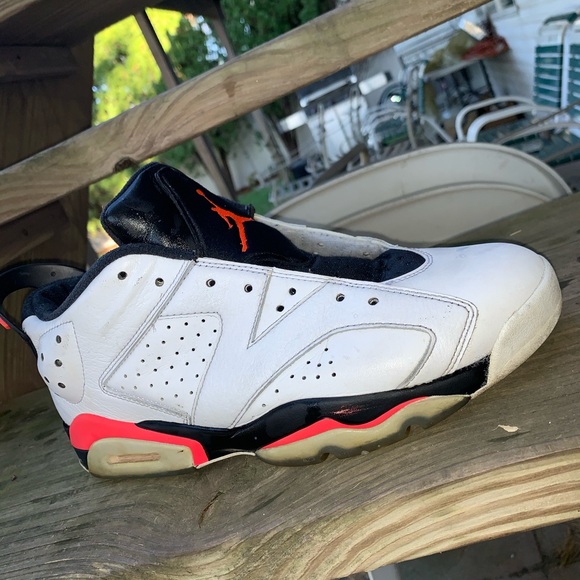 Shoes - Picture 1 of 6